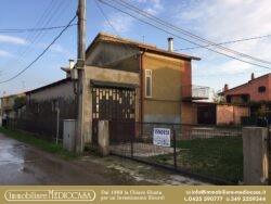 Casa con Magazzino