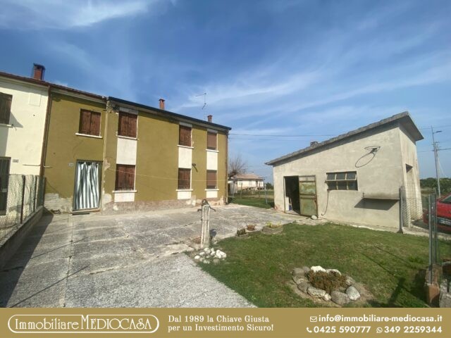 Casa Accostata laterale