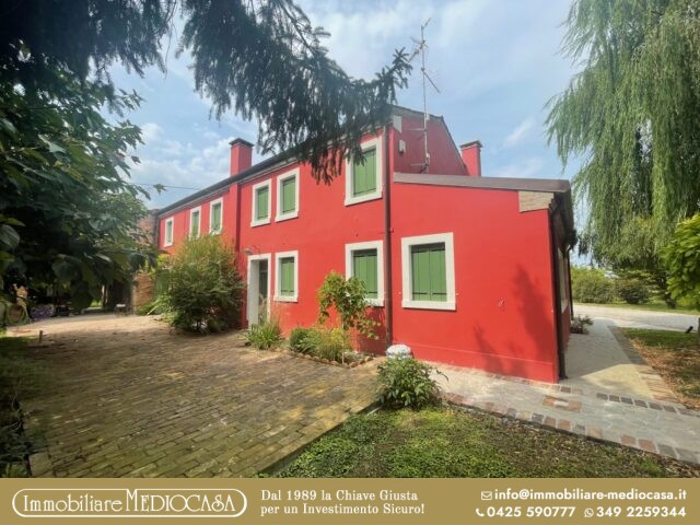 VILLA SINGOLA STILE RUSTICO