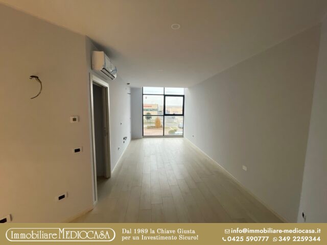 APPARTAMENTO CON TERRAZZO