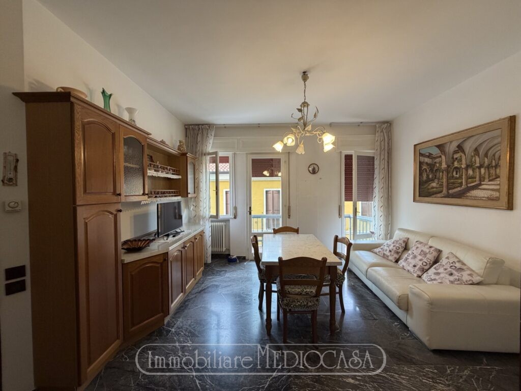 Appartamento In Centro Arredato